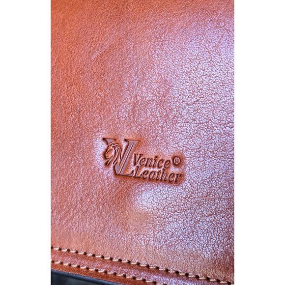 Italian leather crossbody - Picture 4 of 4